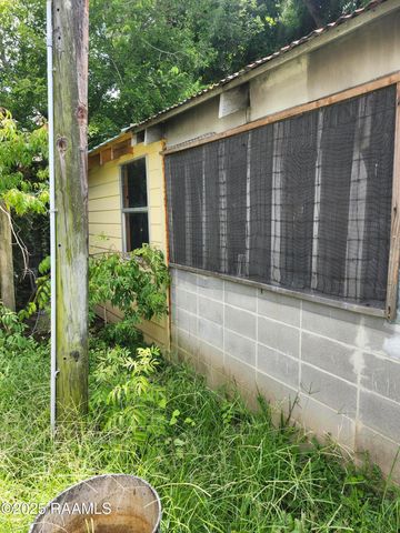803 W Hutchinson Avenue, Crowley, LA 70526