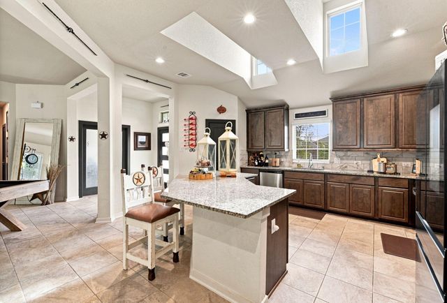 6710 Aspen Peak Drive, Baytown, TX 77521