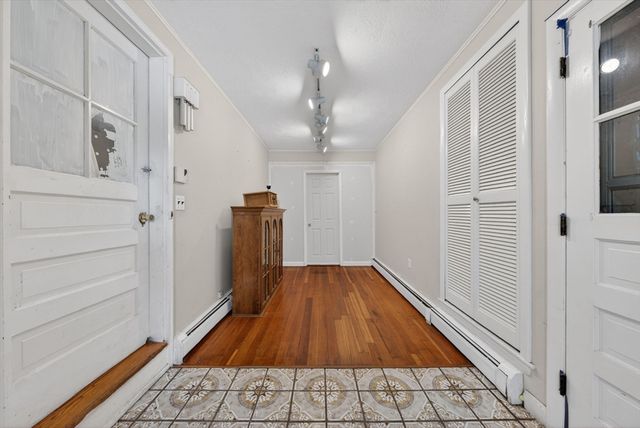 41 Rockland St, Brockton, MA 02301