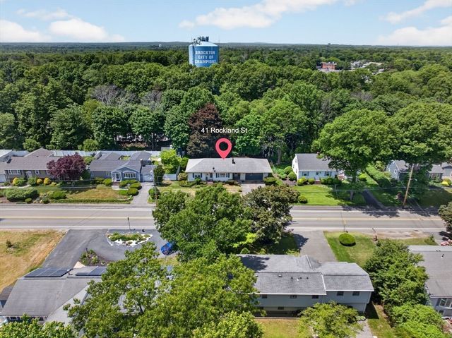 41 Rockland St, Brockton, MA 02301