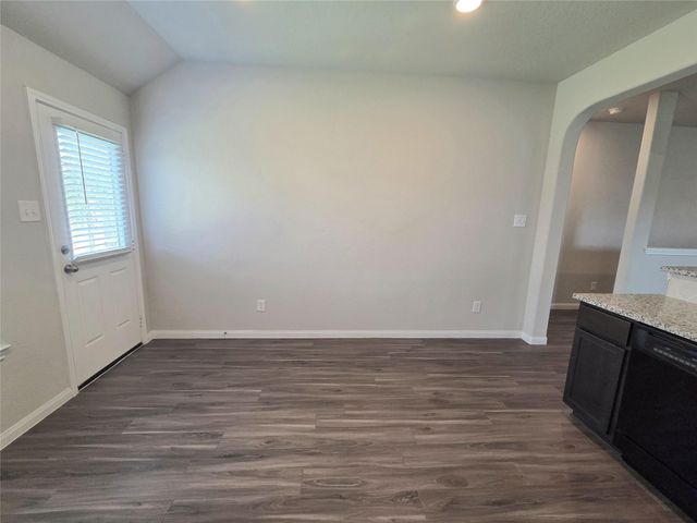 2390 Tavo Trail Drive, Conroe, TX 77301