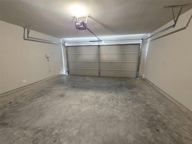 2390 Tavo Trail Drive, Conroe, TX 77301