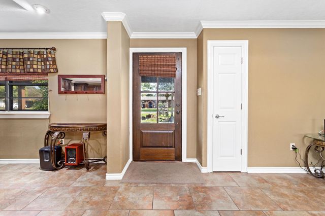 2522 10th Street, Port Neches, TX 77651