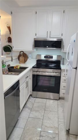 6924 Hyde Park Drive 106, San Diego, CA 92119