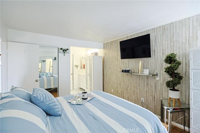 6924 Hyde Park Drive 106, San Diego, CA 92119