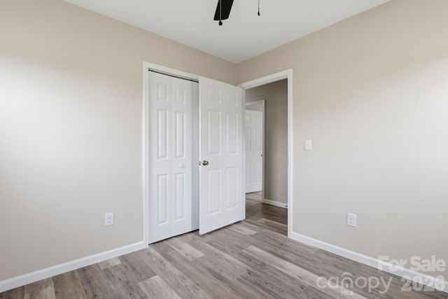 1409 Conway Drive, Granite Falls, NC 28630