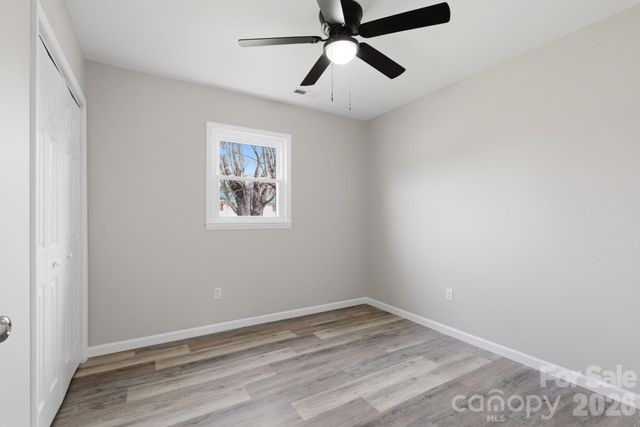 1409 Conway Drive, Granite Falls, NC 28630