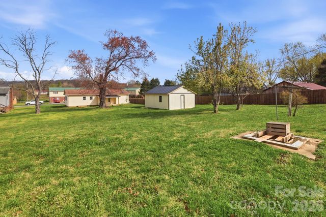 1409 Conway Drive, Granite Falls, NC 28630