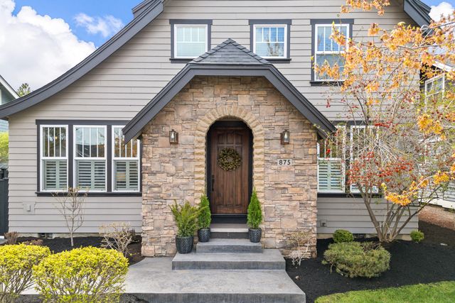875 NW Fort Clatsop Street, Bend, OR 97703
