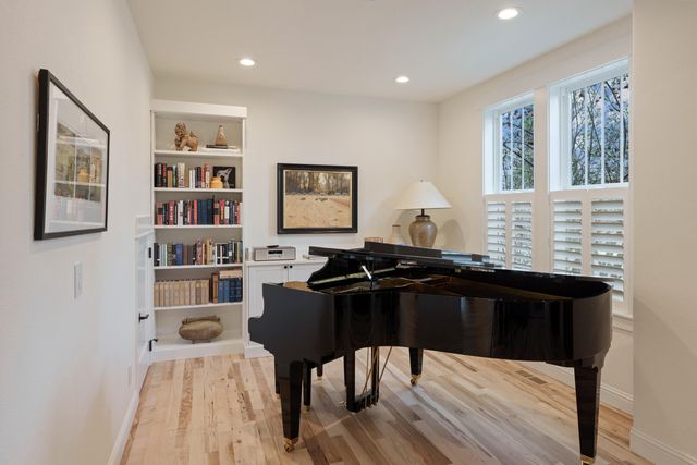 875 NW Fort Clatsop Street, Bend, OR 97703