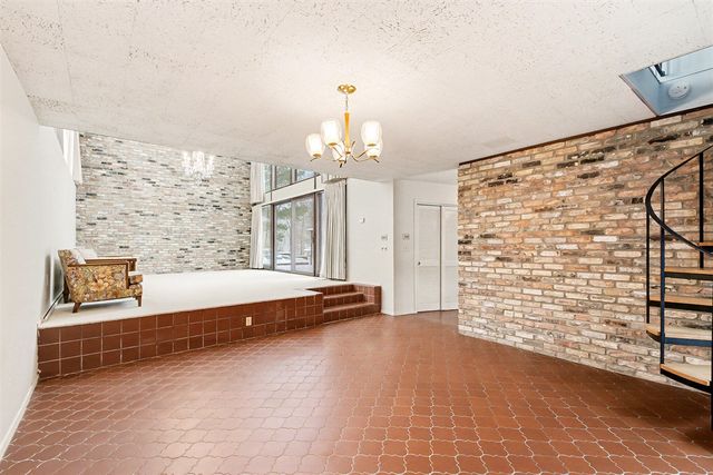 1443 Mount Mercy Drive, Grand Rapids, MI 49504