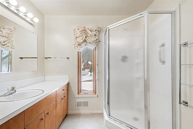 1443 Mount Mercy Drive, Grand Rapids, MI 49504