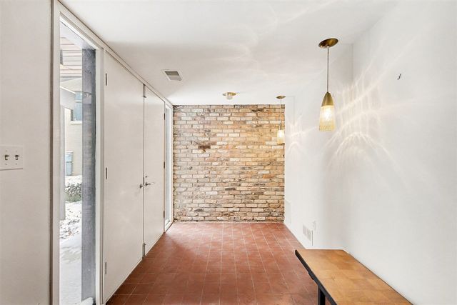 1443 Mount Mercy Drive, Grand Rapids, MI 49504