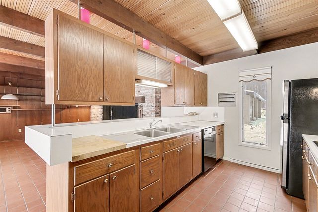 1443 Mount Mercy Drive, Grand Rapids, MI 49504