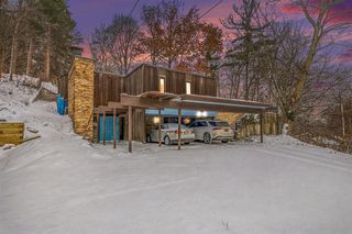 1443 Mount Mercy Drive, Grand Rapids, MI 49504