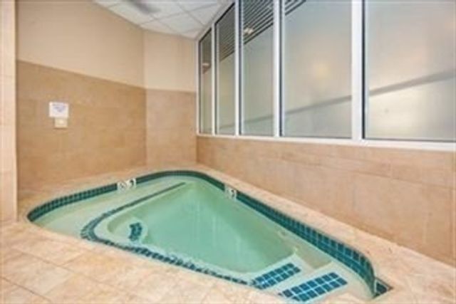 8-12 Museum Way 312, Cambridge, MA 02141