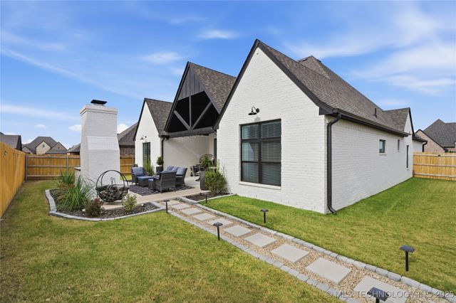 14510 E 80th Street North, Owasso, OK 74055