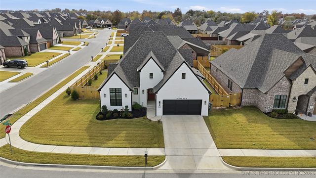 14510 E 80th Street North, Owasso, OK 74055