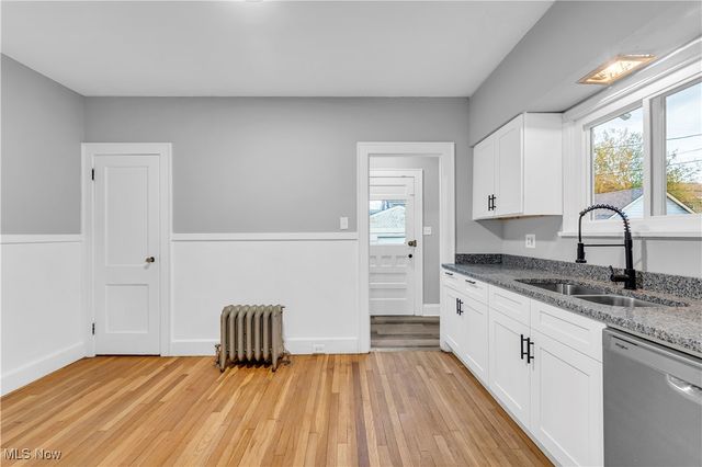 9435 Dorothy Avenue, Garfield Heights, OH 44125