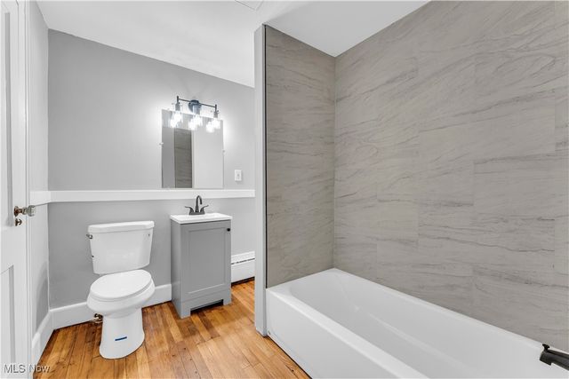 9435 Dorothy Avenue, Garfield Heights, OH 44125