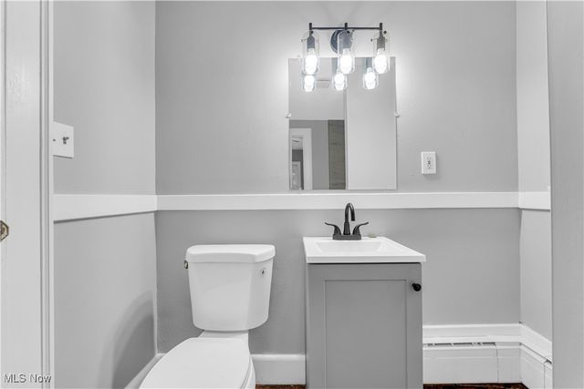 9435 Dorothy Avenue, Garfield Heights, OH 44125