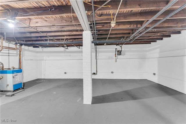 9435 Dorothy Avenue, Garfield Heights, OH 44125