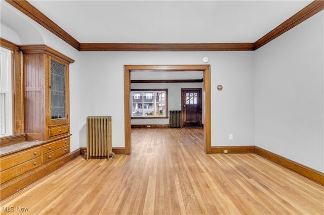 9435 Dorothy Avenue, Garfield Heights, OH 44125