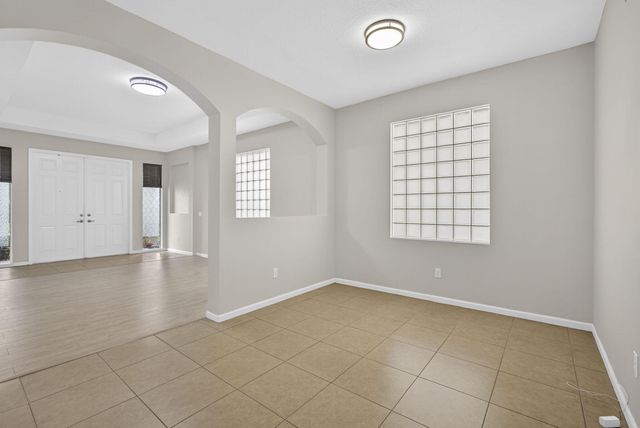 135 Atwell Drive, West Palm Beach, FL 33411