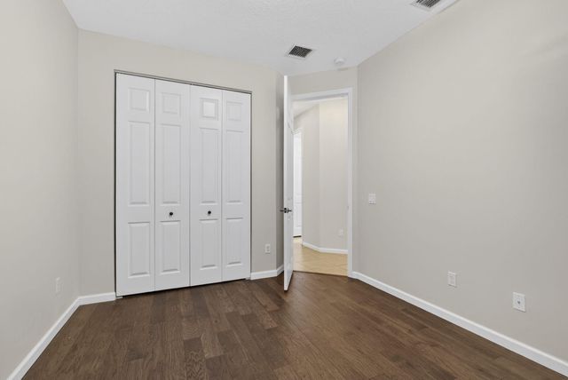 135 Atwell Drive, West Palm Beach, FL 33411