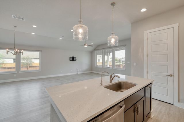 4600 Post LN, Round Rock, TX 78681