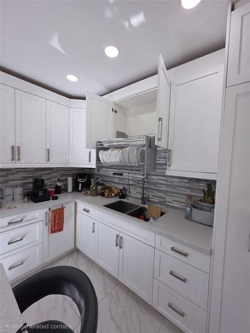 8544 NW 140th Ter 1003, Miami Lakes, FL 33016