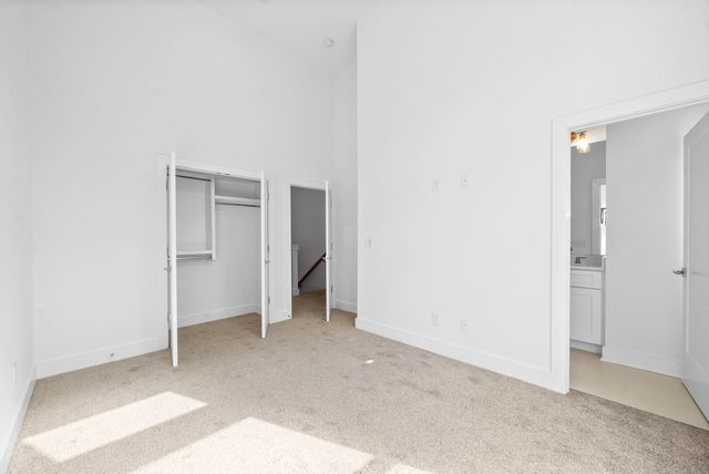 688 Anderson Ln, Madison, TN 37115