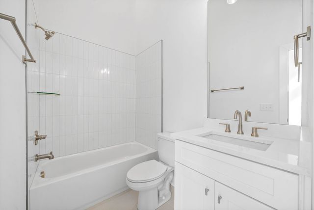 688 Anderson Ln, Madison, TN 37115