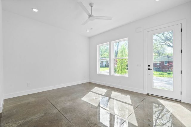 688 Anderson Ln, Madison, TN 37115