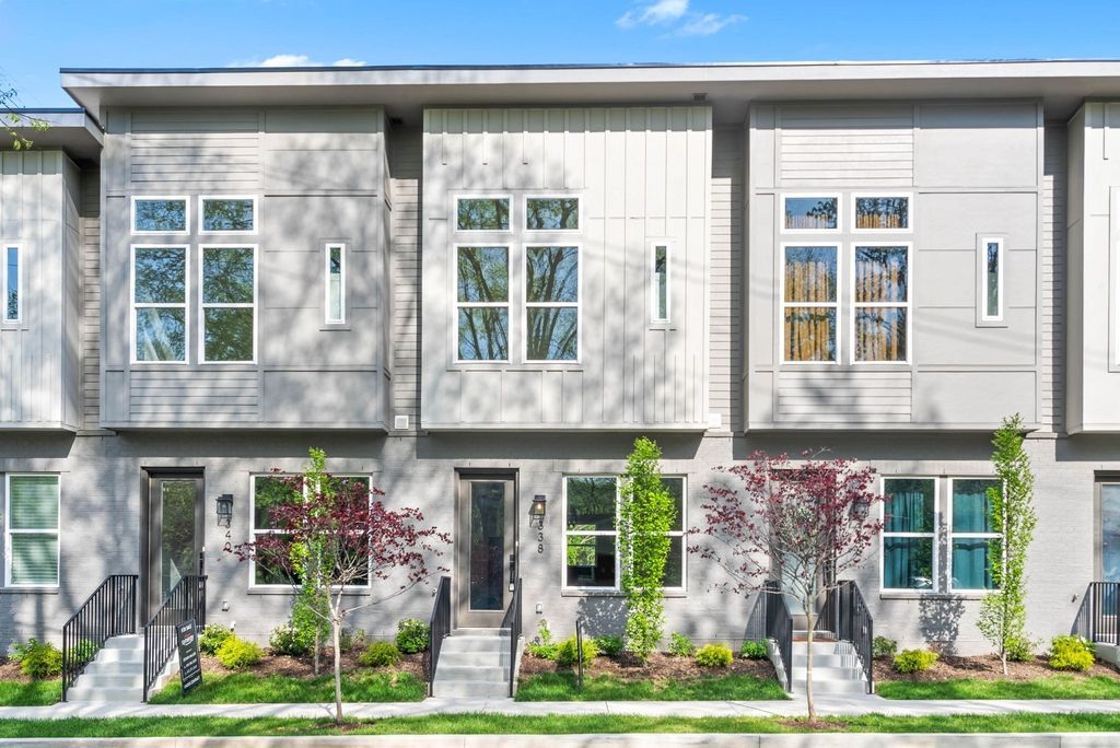 688 Anderson Ln, Madison, TN 37115