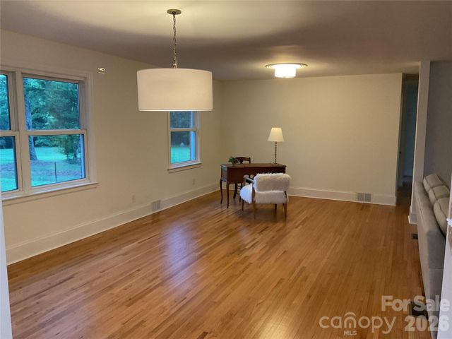 136 Gum Branch Road, Charlotte, NC 28214