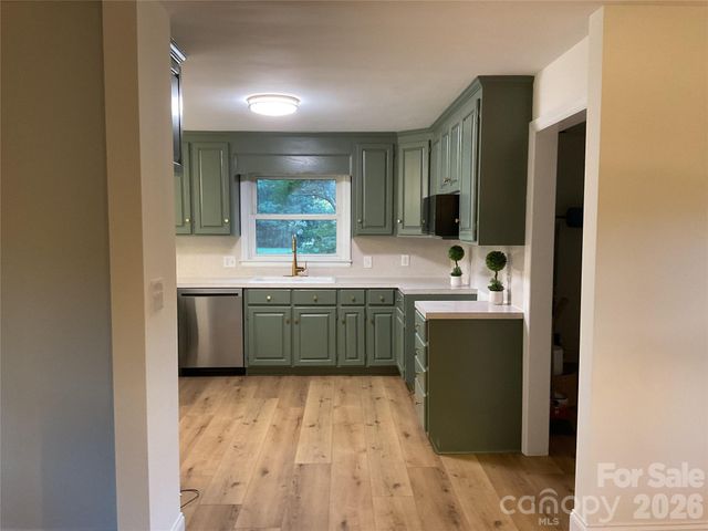 136 Gum Branch Road, Charlotte, NC 28214