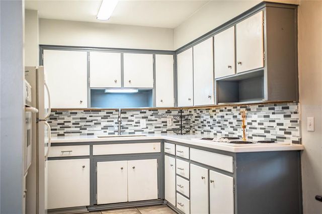 1604 PARK DRIVE, Lakeland, FL 33803