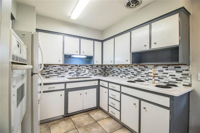 1604 PARK DRIVE, Lakeland, FL 33803