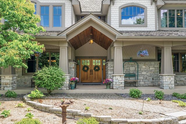 1595 River Shore Drive, Hastings, MN 55033