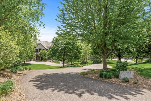 1595 River Shore Drive, Hastings, MN 55033