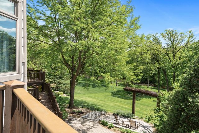 1595 River Shore Drive, Hastings, MN 55033