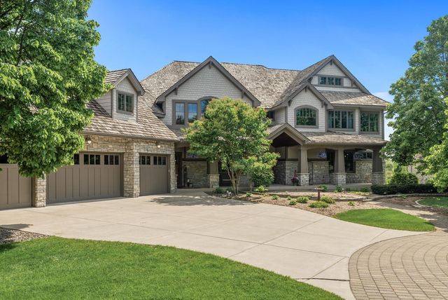 1595 River Shore Drive, Hastings, MN 55033