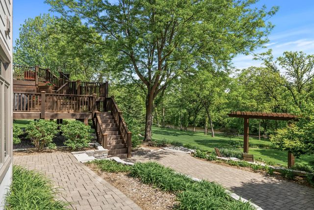 1595 River Shore Drive, Hastings, MN 55033