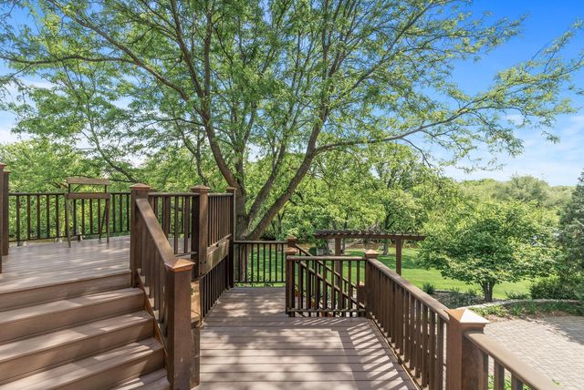 1595 River Shore Drive, Hastings, MN 55033