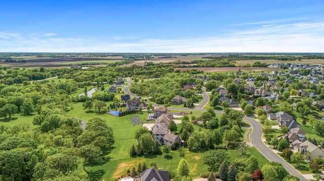 1595 River Shore Drive, Hastings, MN 55033