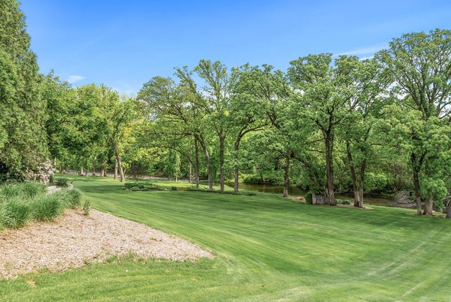 1595 River Shore Drive, Hastings, MN 55033