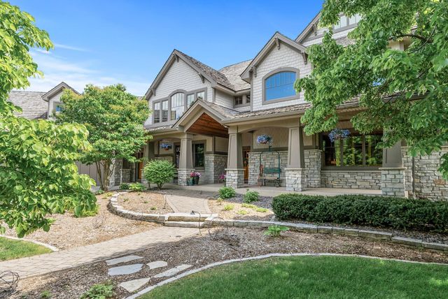 1595 River Shore Drive, Hastings, MN 55033