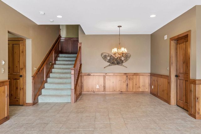 1595 River Shore Drive, Hastings, MN 55033