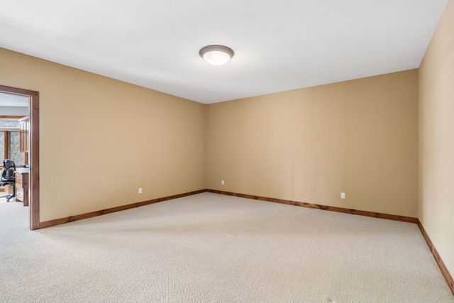1595 River Shore Drive, Hastings, MN 55033